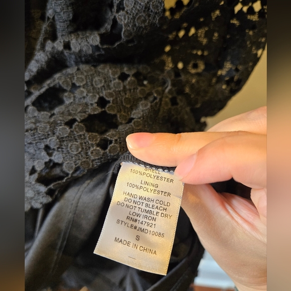 Chelsea Samantha Lace Trumpet Dress Size Small - Picture 13 of 13